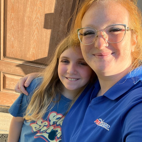 Meet your Posher, Jessica - Picture 14 of 15